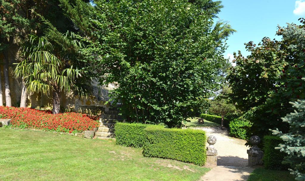 Gites Troglodytes Du Chateau De L'Etoile Vernou-sur-Brenne Chambre photo