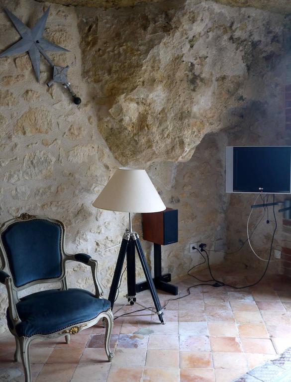 Gites Troglodytes Du Chateau De L'Etoile Vernou-sur-Brenne Chambre photo